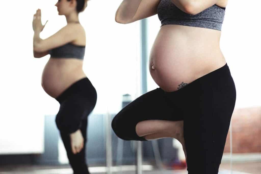 healthy pregnant weight gain - belly only pregnancy tips